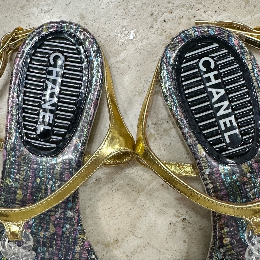 CHANEL Sandals🌸 - Picture 10 of 11